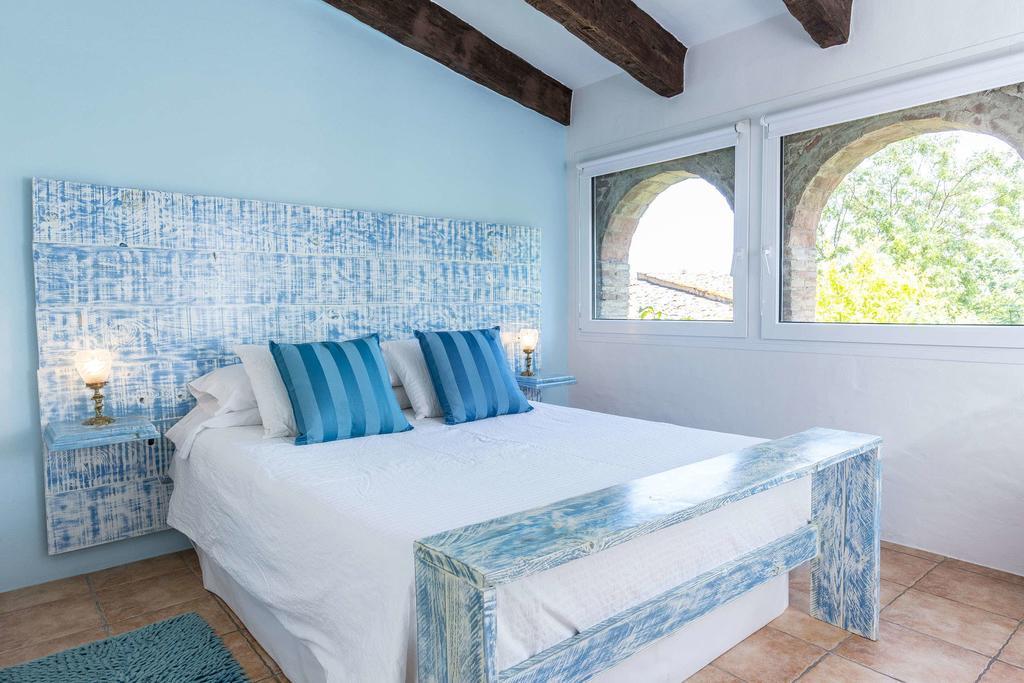 El Cau Del Papibou - Adults Only Hotell Peratallada Rom bilde
